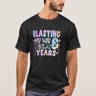 De ruimte in vliegen 8 Jaar oud 8e verjaardag T-shirt