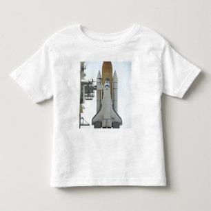 De ruimtependelAtlantis zit op het lanceringspad Kinder Shirts