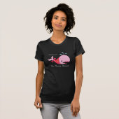 De schoonheid Beneath_pinkie de walvis vieren T-shirt (Voorkant volledig)