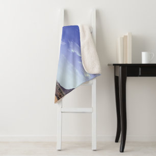 De schoonheid van de natuur onder een blauw sherpa deken