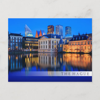 De skyline van Den Haag op briefkaart met een blau