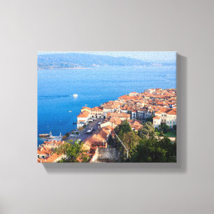 de stad Arona en het Meer van Maggiore op canvas p Afdruk