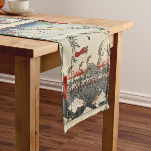 De stad bloeit, het Tanabata-festival. Korte Tafelloper (Voorbeeld)