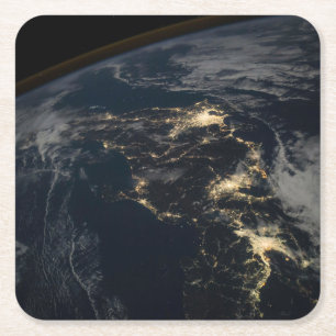 De stad licht 's nachts in Japan. Vierkante Kartonnen Onderzetter