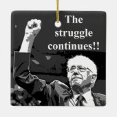 De strijd gaat door keramisch ornament (Achterkant)