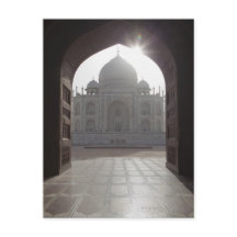 De Taj Mahal heeft door de deur naar de