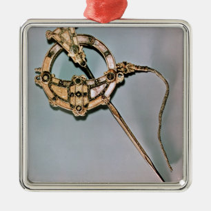 De Tara Brooch uit Bettystown, County Meath (ca Metalen Ornament