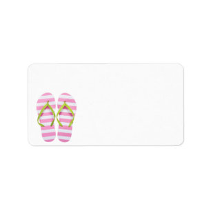 De Teenslippers van de zomer geïsoleerd op witte Etiket