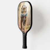 De tijger van het zwerven in een Oerwoud met achte Pickleball Paddle (Links)