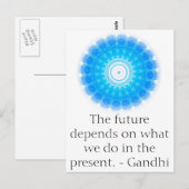 De toekomst hangt af van wat we in de cadeau doen. briefkaart (Voorkant / Achterkant)