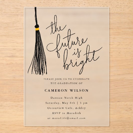 De toekomst is Bright Black Tassel Graduation Part Acryl Uitnodigingen (Voorkant)