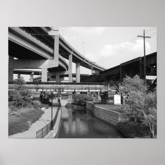 De treinoverloop en het kanaal van Richmond Poster (Voorkant)