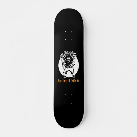 De troll deed het skateboard (Voorkant)