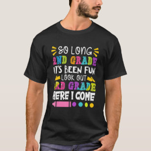 De tweede klas is de laatste dag van Schoo. T-shirt