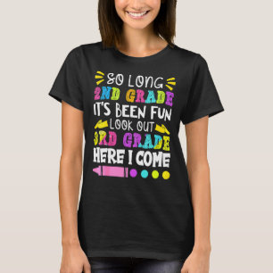 De tweede klas is de laatste dag van Schoo. T-shirt