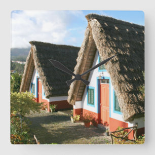 De typische huizen van het Eiland van madera, Vierkante Klok