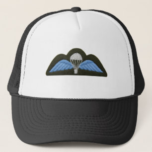 De U.K. Para Badge 2 Trucker Pet