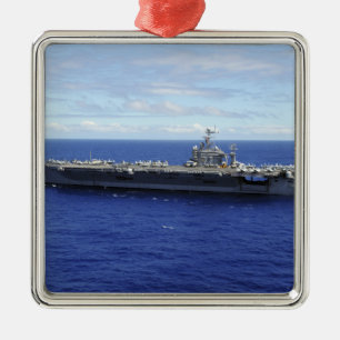 De vervoerder van het vliegtuig USS Abraham Lincol Metalen Ornament