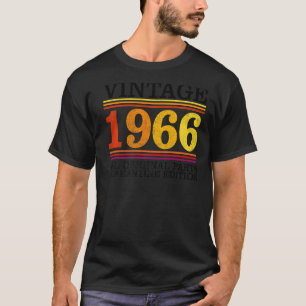 De Vintage 1966 56ste verjaardagsfeestje T-shirt