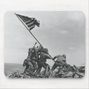 De vlag op Iwo Jima verhogen Muismat