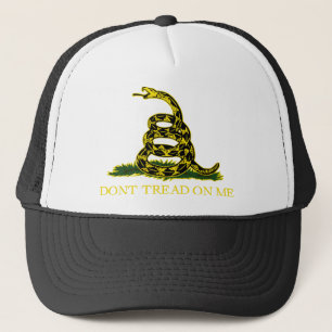 De Vlag van Gadsden 'betreedt niet op Me Trucker Pet