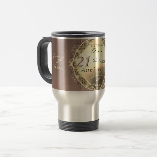 De Voyage 21e anniversaire du Mariage Iolite & Brass Mug (Devant gauche)