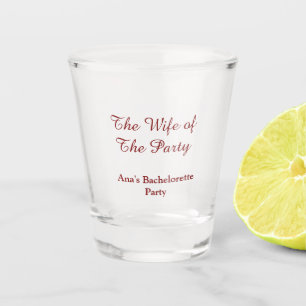 De vrouw van de partij vrijgezellenfeest naam datu shot glas