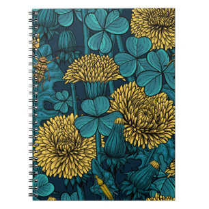 De weide is geel en blauw notitieboek