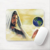 De wereld in zijn handmuispad muismat (Met muis)