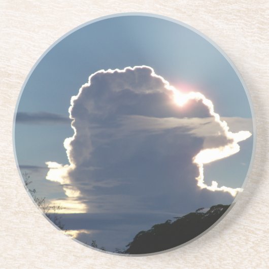 de wolk van de onderkant blokkeert de zon zandsteen onderzetter (Voorkant)