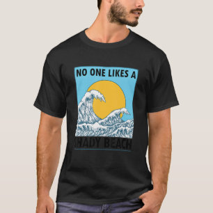 De zomervakantie cruise niemand lijkt op een zands t-shirt