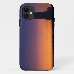 De zon valt neer op de kleurrijke horizon iPhone 11 hoesje