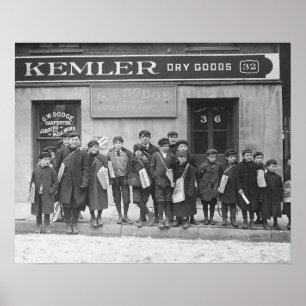 De zondagkranten bezorgen, 1909. Oude foto Poster