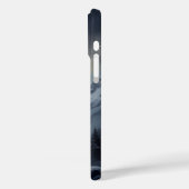 De zwarte wolf in de besneeuwde bergen Case-Mate iPhone case (Achterkant / Links)