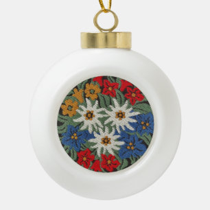 De Zwitserse Alpiene Bloem van het edelweiss Keramische Bal Ornament