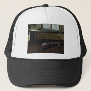 DEA02 Express.tif Trucker Pet
