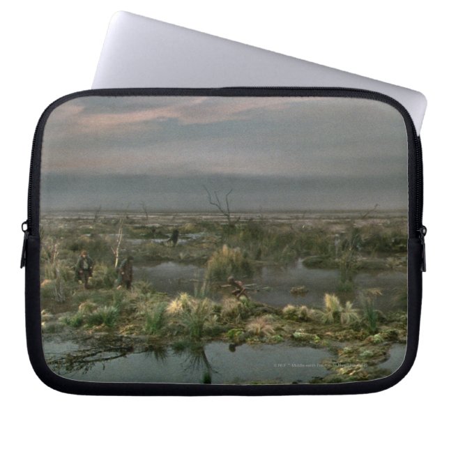 Dead Marshes Laptop Sleeve (Voorkant)