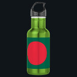 D'eau Bouteille Liberty avec drapeau du Bangladesh<br><div class="desc">Célébrez votre fierté nationale en déplacement avec cette bouteille Liberty arborant le drapeau du Bangladesh ! Cette bouteille élégante et pratique présente l'emblématique cercle rouge sur un arrière - plan vert profond—le design puissant et symbolique du drapeau bangladais. Parfait pour l'hydratation quotidienne, que vous soyez à la salle de sport,...</div>
