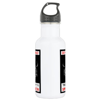 D'eau Ne paniquez pas ! C'est seulement une bouteille de