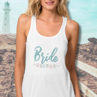 Jolie mariée de plage côtière marine