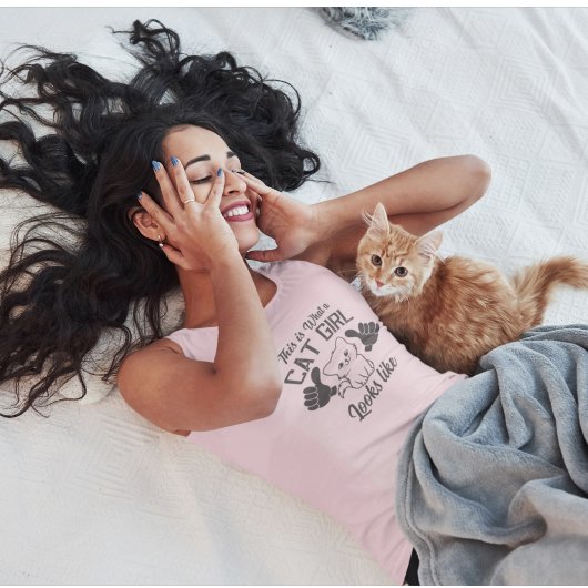 Débardeur La Fille De Chat Ressemble À Des Pouces Vers Le Ha