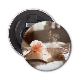 Décapsuleur Tea Time avec un bon livre