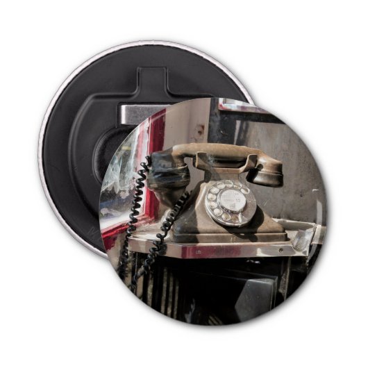 DÉCAPSULEUR TÉLÉPHONE (Devant)