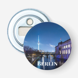 Décapsuleur Tour TV et île musée à Berlin, Allemagne