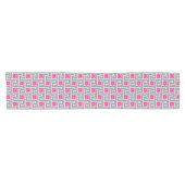 Deco Greek Key, Grey / Grey / Fuchsia Pink Korte Tafelloper (Horizontaal)