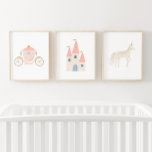 Décor De Chambre Rose Princess Unicorn Girls<br><div class="desc">Ajoutez une touche de finition à l'espace de votre petit avec cet ensemble de trois carrosses,  château de princesse et tirages de licorne.</div>