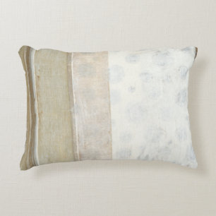 Decoratief paneelschilderen in neutrale kleuren kussen