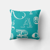 Decoratieve brieven over blauwe achtergrond kussen (Achterkant)