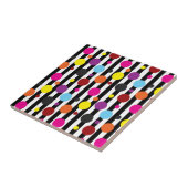Decoratieve kleurrijke polka stippen strepen tegeltje (Zijkant)