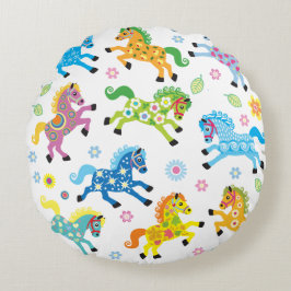 decoratieve paarden rond kussen